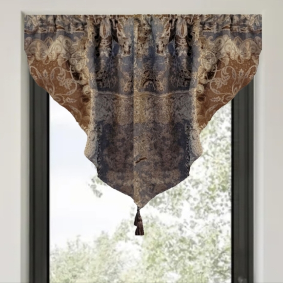 Ascot window Valance (1) - Picture 1 of 5